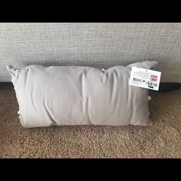 Pillow set embroidered + pom pom stripe - Picture 3 of 6